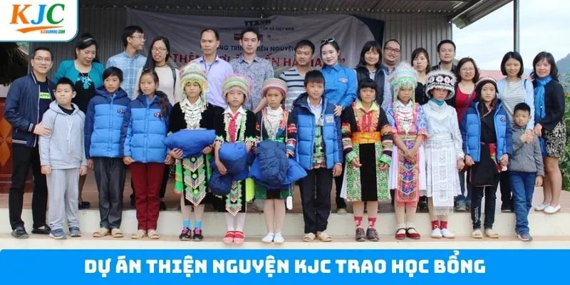 Dự án thiện nguyện KJC trao học bổng đến trường Dự án thiện nguyện KJC trao học bổng đến trường